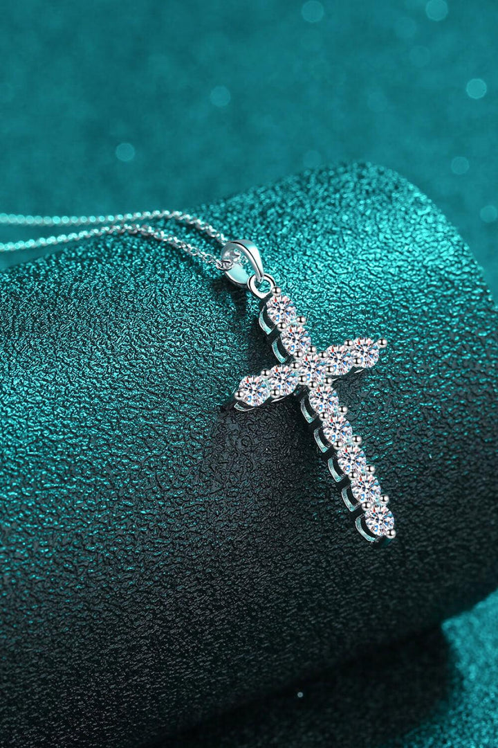 925 Sterling Silver Cross Moissanite Necklace - Stuffed Cart