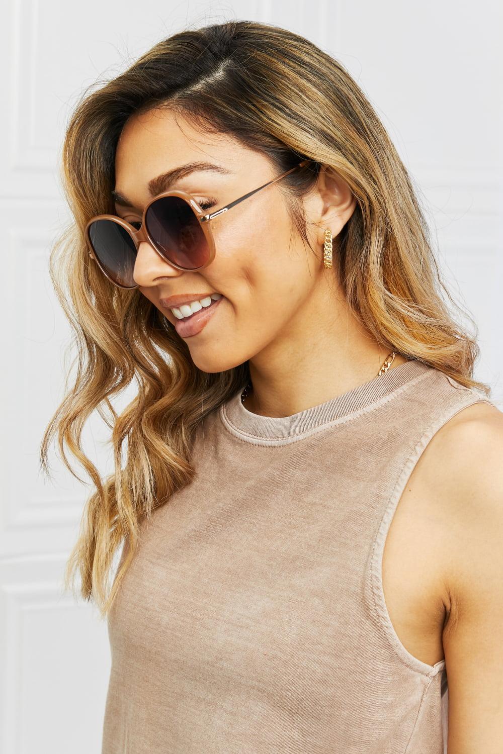 Metal-Plastic Hybrid Full Rim Sunglasses - Stuffed Cart